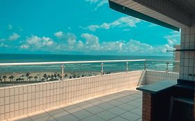 Cobertura Em Frente A Praia
